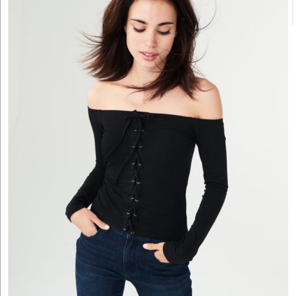 LONG SLEEVE OFF-THE-SHOULDER LACE-UP BODYCON TOP